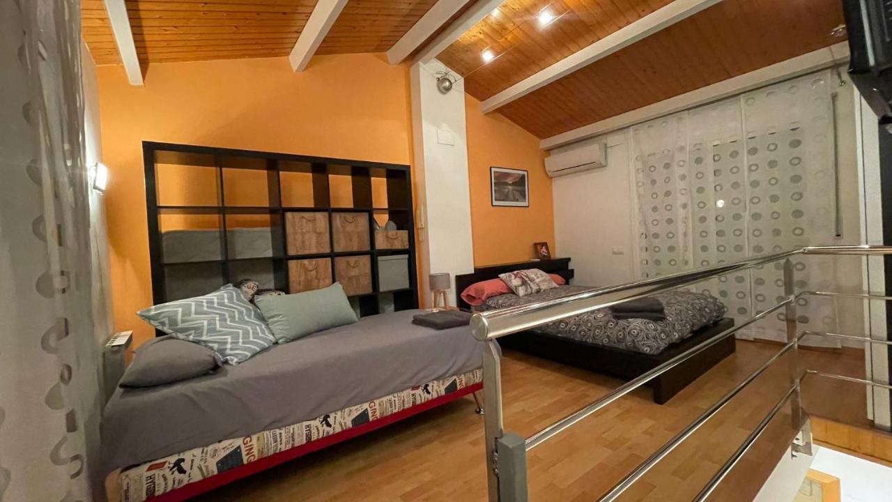 Cozy Beach House With Pool & Bbq Кубельес Экстерьер фото